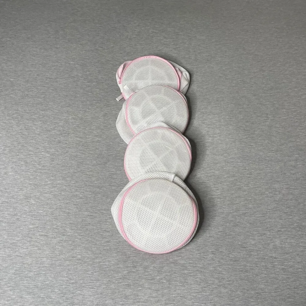 Target Circular Mesh Laundry Delicates & Bra Wash Zip-Up Bags 4 PCS. Set